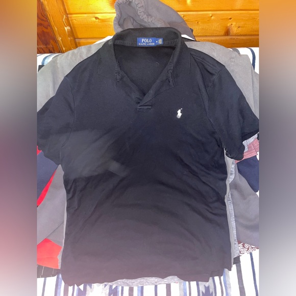 Men’s size medium shirts - Picture 2 of 8